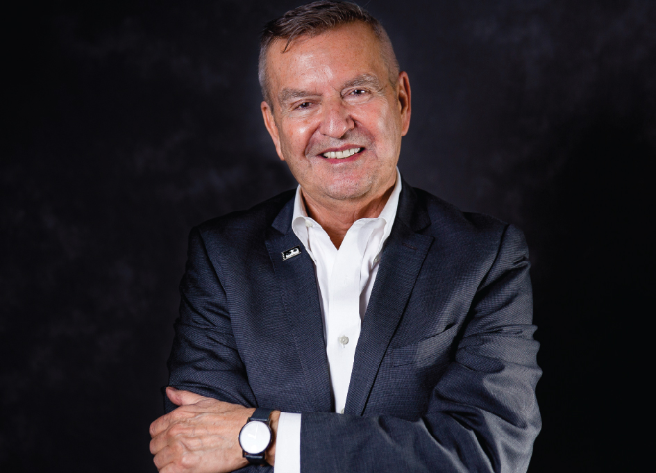 Michael Kutza (photo: Timothy M Schmidt)