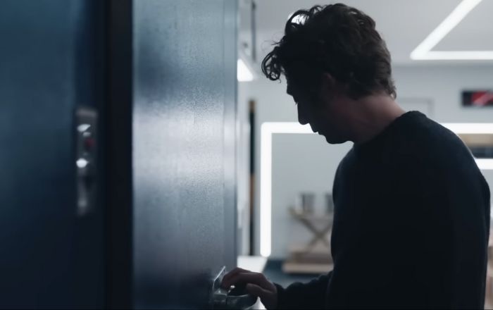 Time is running out for Carmy and Sydney in Bear S4 trailer